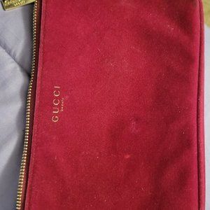 Gucci Beauty Burgundy  Merlot  Crossbody style Gucci Beauty cosmetic makeup bag